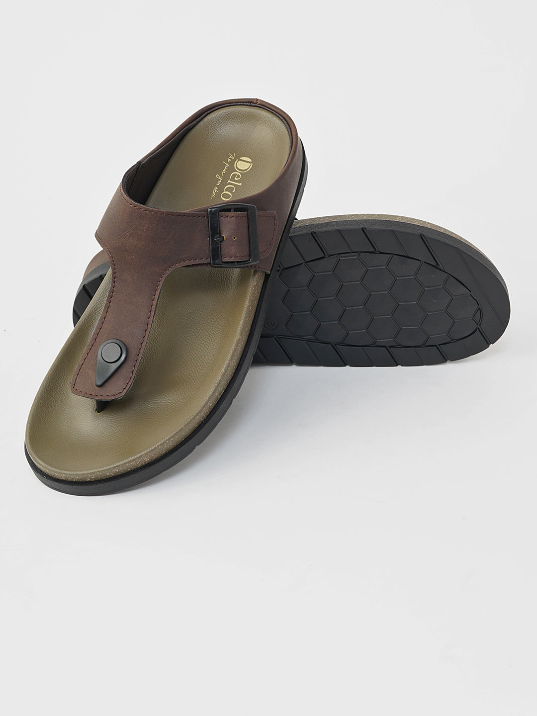 Delco Men TerraStep Chappal